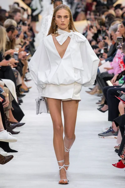 Look 20